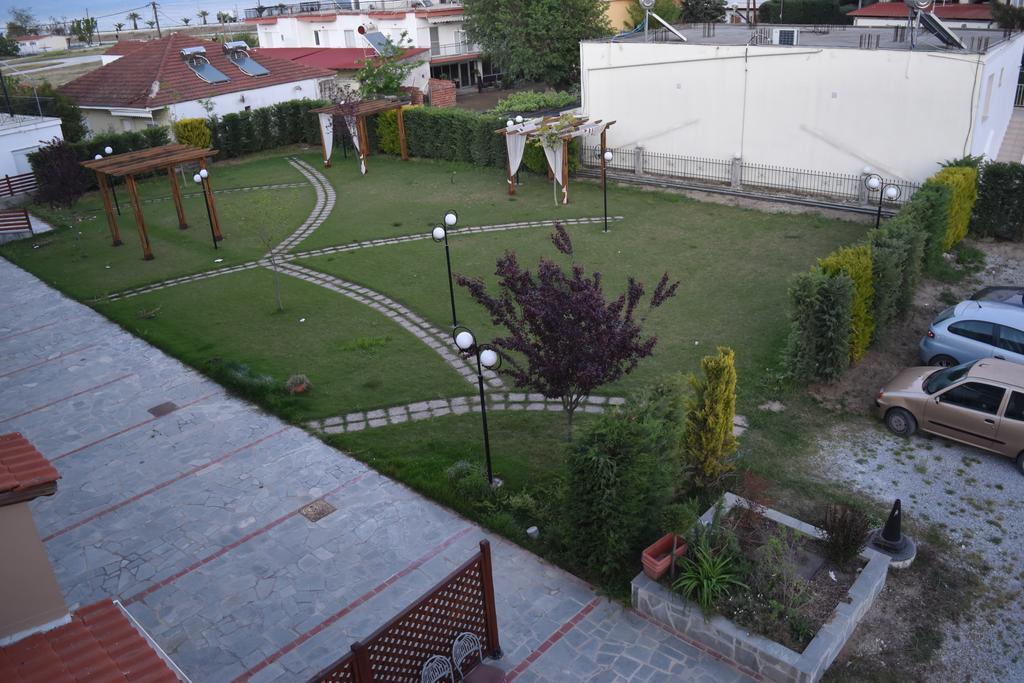 Pension Konstantinoupolis Bed & Breakfast Asprovalta Exterior photo