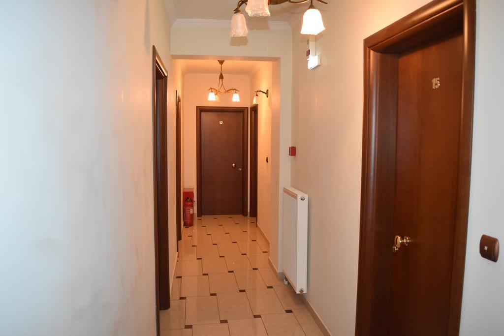 Pension Konstantinoupolis Bed & Breakfast Asprovalta Exterior photo