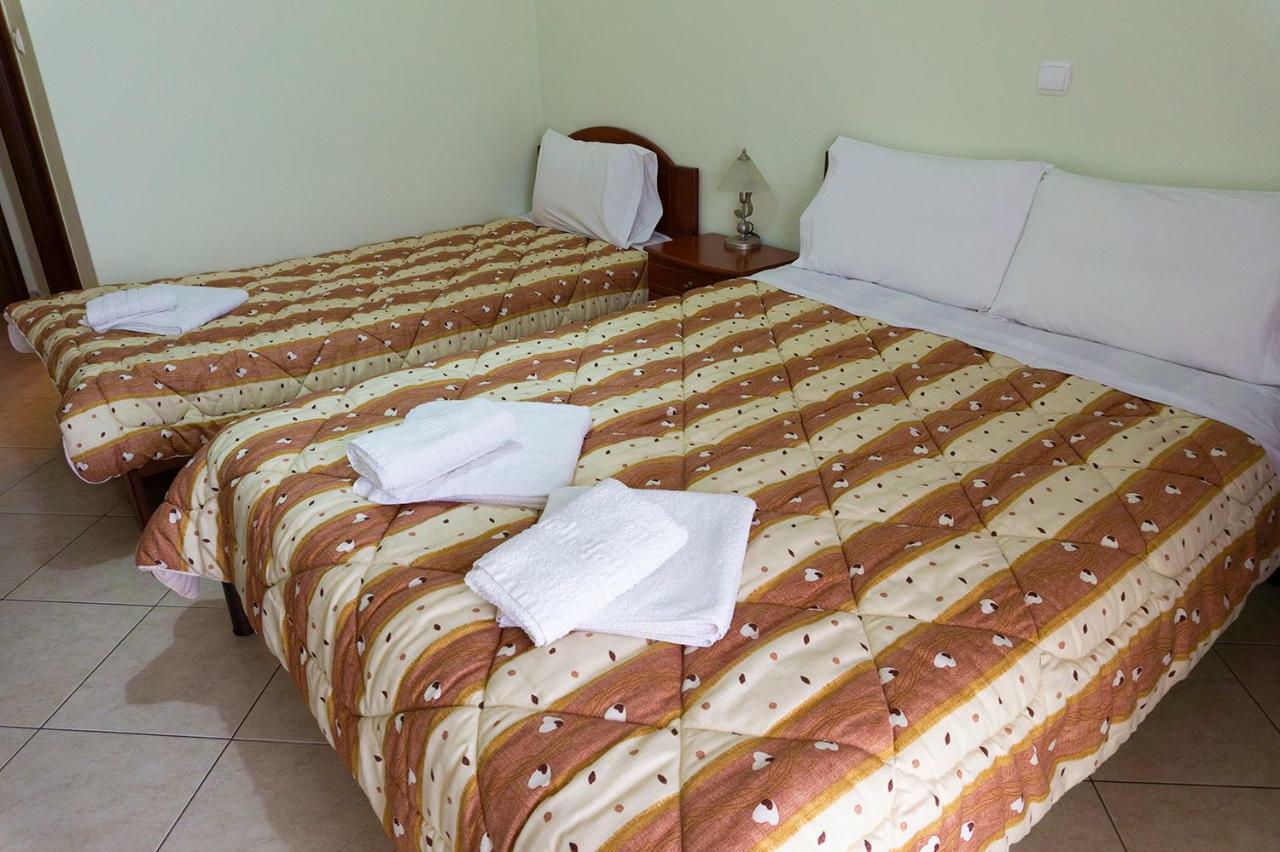 Pension Konstantinoupolis Bed & Breakfast Asprovalta Exterior photo